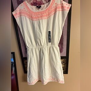 Gap woman’s size M white cotton dress